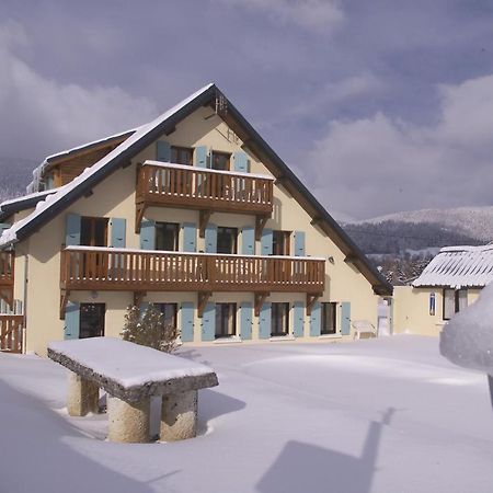 Hotel Restaurant Les Tilleuls Autrans-Meaudre-en-Vercors Dış mekan fotoğraf