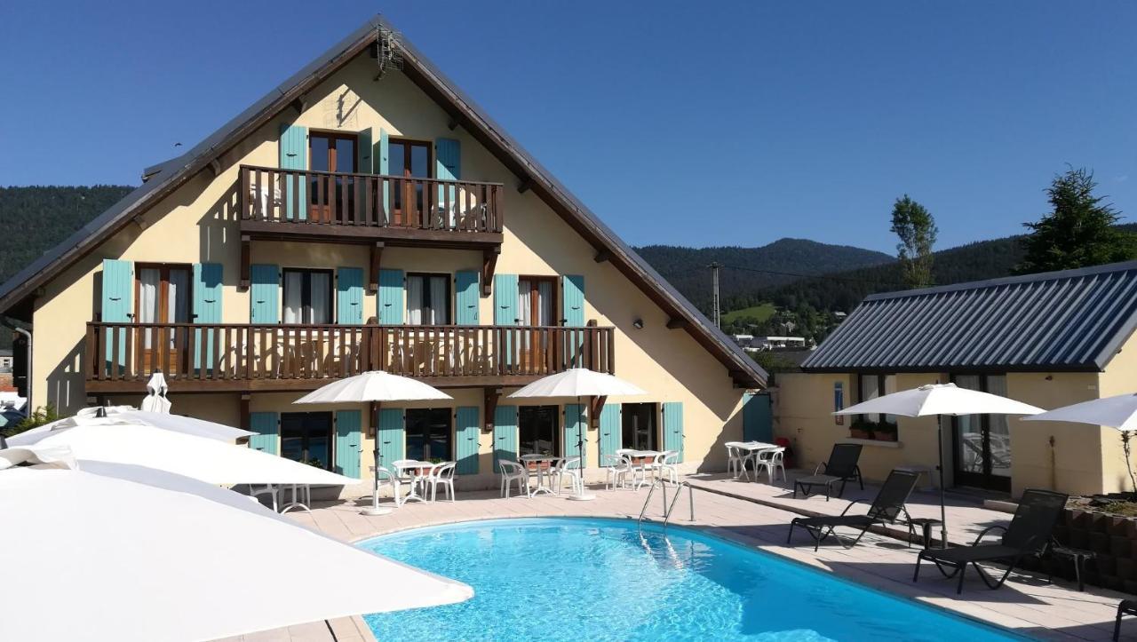 Hotel Restaurant Les Tilleuls Autrans-Meaudre-en-Vercors Dış mekan fotoğraf