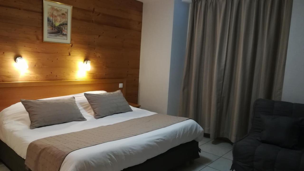 Hotel Restaurant Les Tilleuls Autrans-Meaudre-en-Vercors Dış mekan fotoğraf