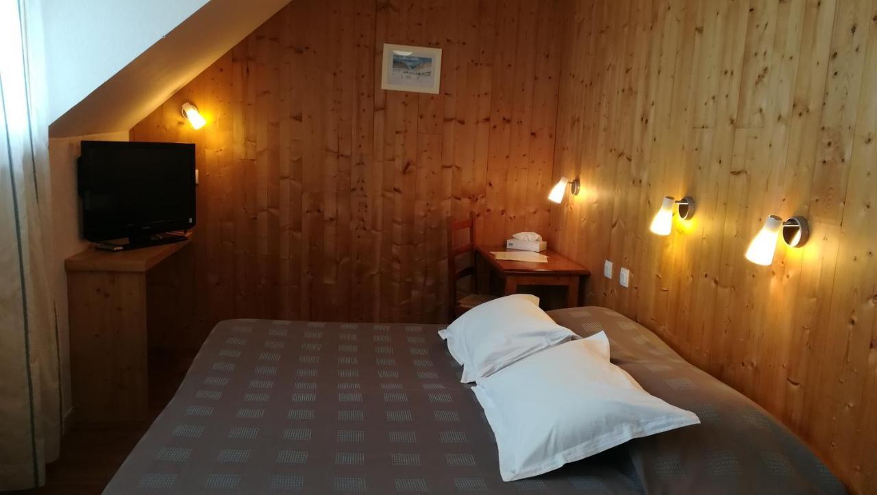 Hotel Restaurant Les Tilleuls Autrans-Meaudre-en-Vercors Dış mekan fotoğraf